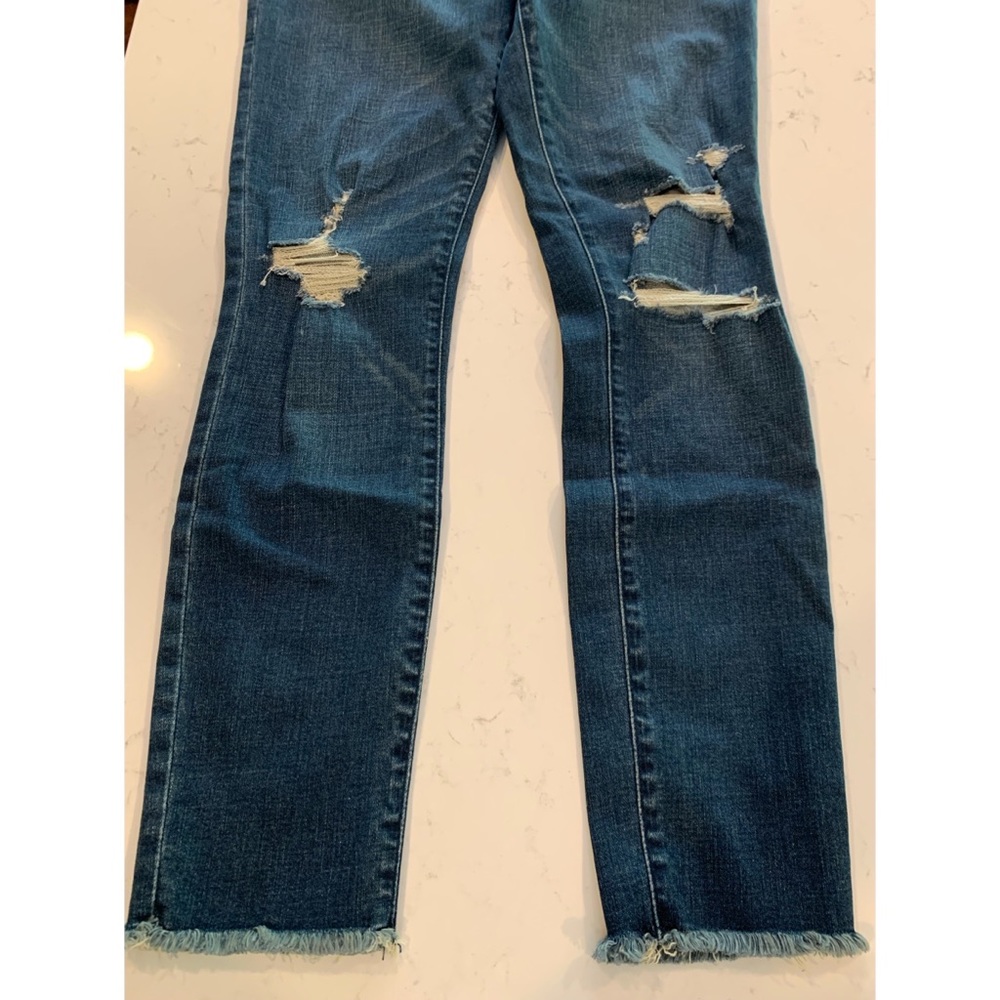 A&F Mid-Rise Super Skinny Distressed Jeans, Size 6 - Picture 2 of 8